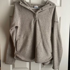 Columbia pullover